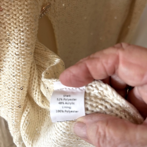 Ladies Sparkly Lined Sweater.  New with tags. - Picture 3 of 6
